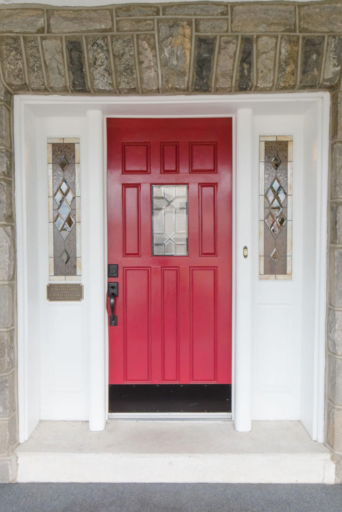 bateman-allen-funeral-home-brookhaven-pa-exterior-door