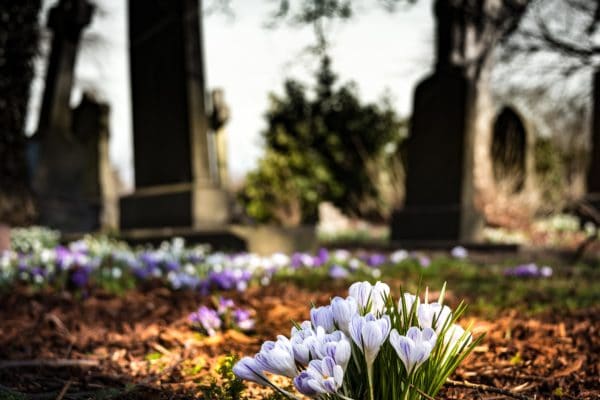 choosing a headstone
